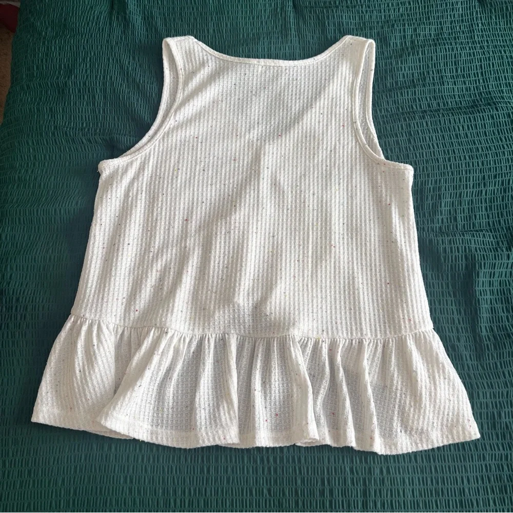 White Confetti Ruffle/Peplum High-low Tank - Picture 2 of 6
